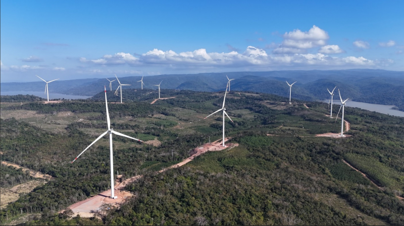 Dấu ấn của bầu Hiển tại Lào: Kỳ tích 16 tháng đưa điện gió về Việt Nam -0