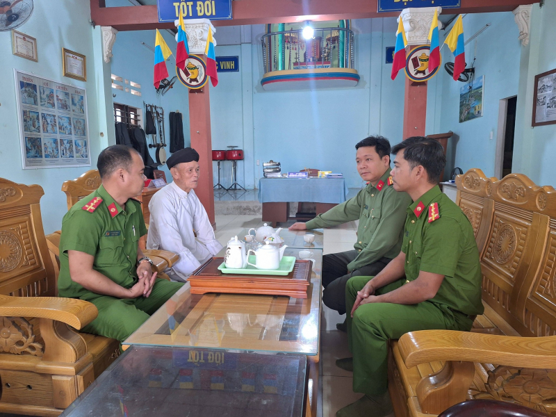 Dấu ấn Công an xã tại miền Trung với phong trào “Ba nhất”:  Công an phường Hải Vân (Đà Nẵng): Nỗ lực để giữ bình yên cửa ngõ phía Bắc của Thành phố đáng sống -1