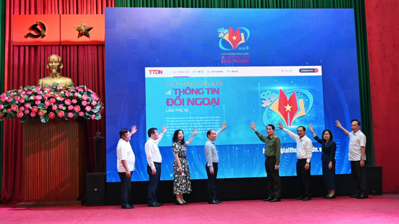 Đảng ủy Công an Trung ương phối hợp tổ chức Hội nghị Báo cáo viên Trung ương tháng 4/2026 -0