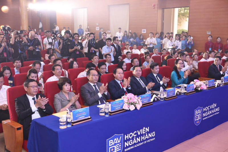 Khơi dậy tinh thần khởi nghiệp, ý chí sáng tạo và khát vọng cống hiến của thế hệ trẻ -0