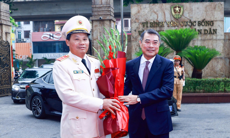 Thủ tướng Lê Minh Hưng dự Lễ kỷ niệm 80 năm Ngày truyền thống lực lượng Cảnh sát hình sự -0