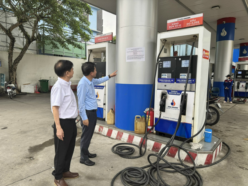 Xử phạt 3 thương nhân đầu mối vi phạm quy định dự trữ xăng dầu -0