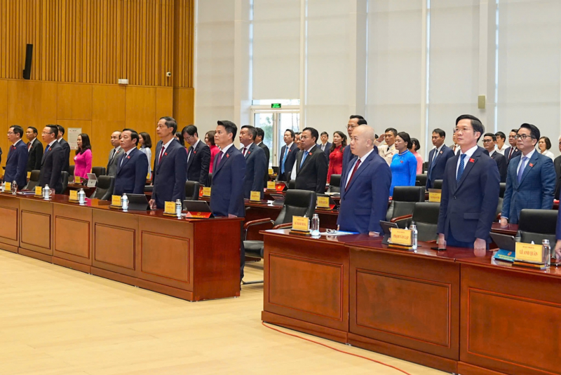 Ông Đỗ Thành Trung được bầu giữ chức Chủ tịch UBND TP Hải Phòng -0