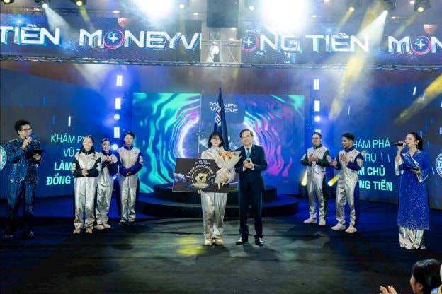 BIDV đạt giải Vàng The Stevie Awards về truyền thông giáo dục tài chính -0