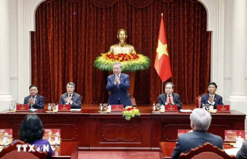 Tiếp tục đổi mới căn bản tư duy về công tác dân tộc và chính sách dân tộc -0