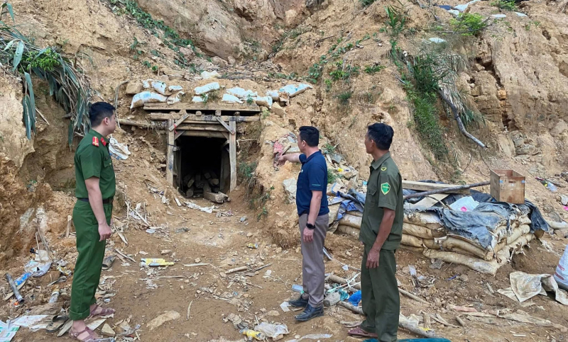 Dai dẳng nạn “vàng tặc” tại miền núi Thạnh Bình -0