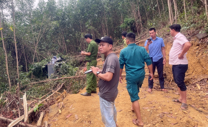 Dai dẳng nạn “vàng tặc” tại miền núi Thạnh Bình -0