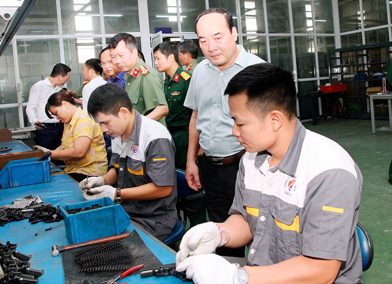 Chủ trương của Bộ Chính trị và Đảng ủy Công an Trung ương: Đặt nền móng cho sự đột phá phát triển Khoa học công nghệ và Công nghiệp an ninh (bài 1) -0