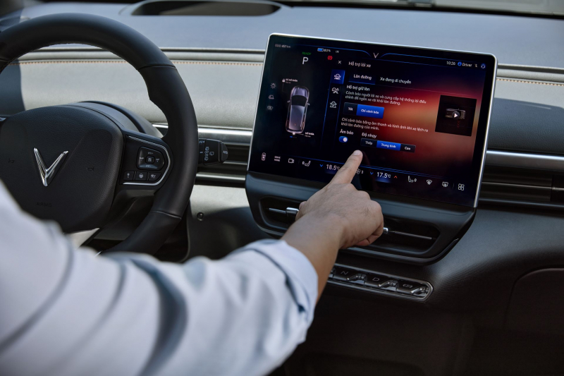 Nhiều chủ xe VinFast VF 6 “thấy may vì đã mua xe điện sớm” -0