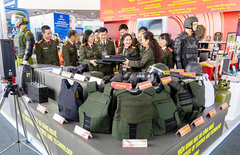 Chủ trương của Bộ Chính trị và Đảng ủy Công an Trung ương: Đặt nền móng cho sự đột phá phát triển Khoa học công nghệ và Công nghiệp an ninh (bài 1) -0