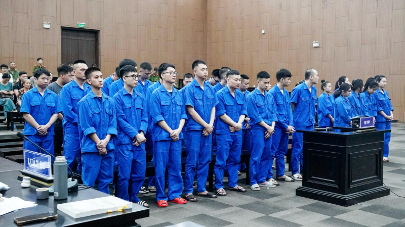 Cựu Phó Chủ tịch phường ở Hà Nội tổ chức sử dụng trái phép ma túy lĩnh 7 năm tù  -0