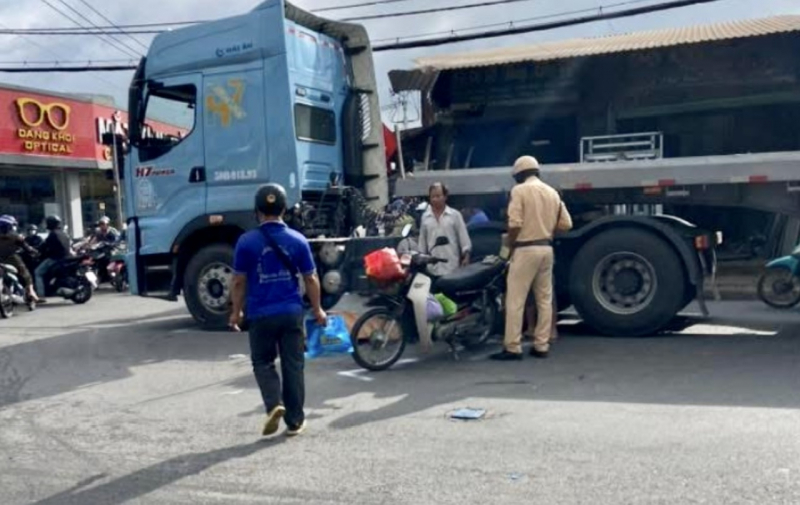 Gặp họa vì những thói quen khó bỏ khi tham gia giao thông -0