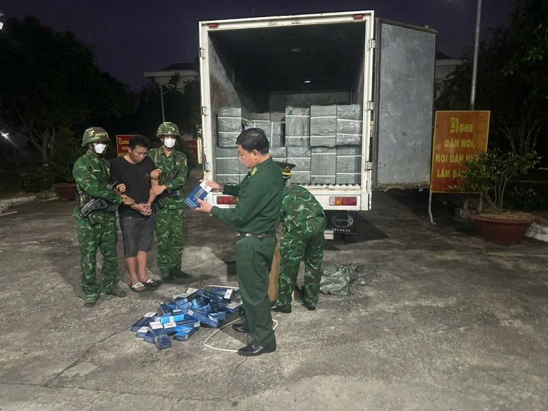 Chấn chỉnh thị trường thuốc lá lậu: Cần siết chặt mắt xích bán lẻ -0