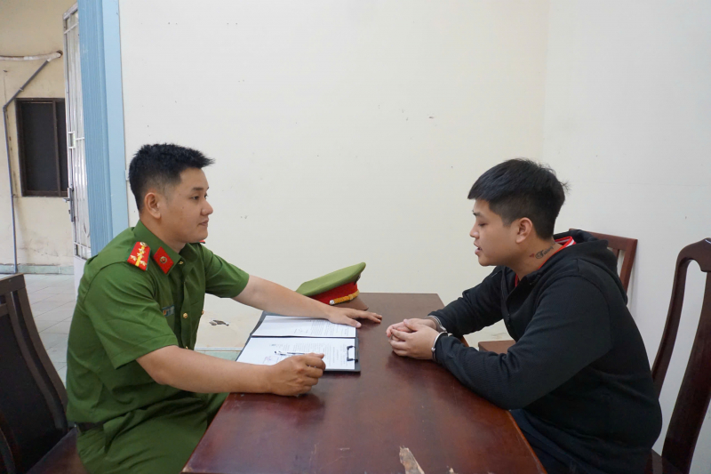 Khởi tố, bắt giữ đối tượng cho vay lãi nặng, thu lợi bất chính hơn 400 triệu đồng -2