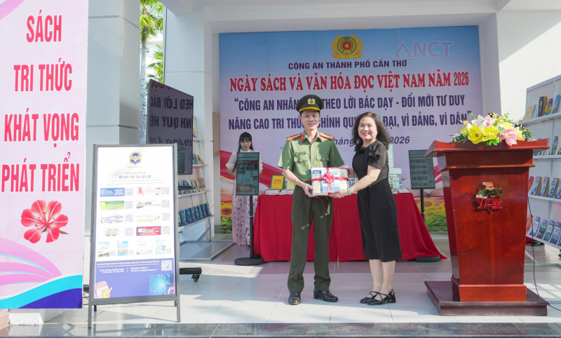 Lan tỏa giá trị văn hóa đọc trong Công an TP Cần Thơ -0