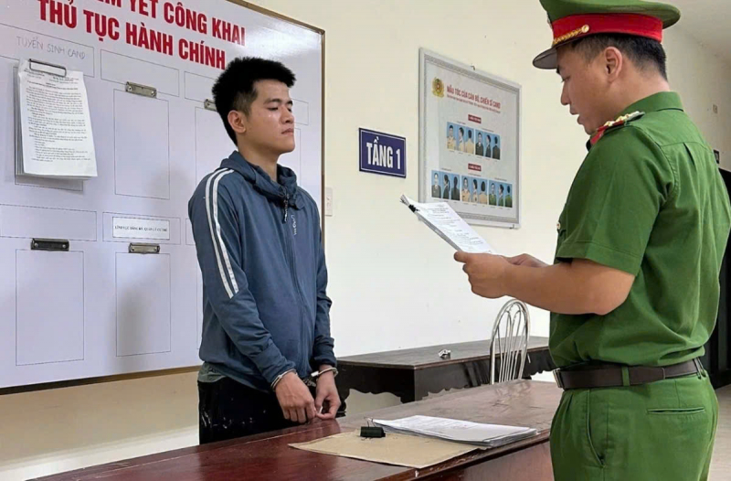 Sổ đỏ giả biến thành món hàng chợ đen -0