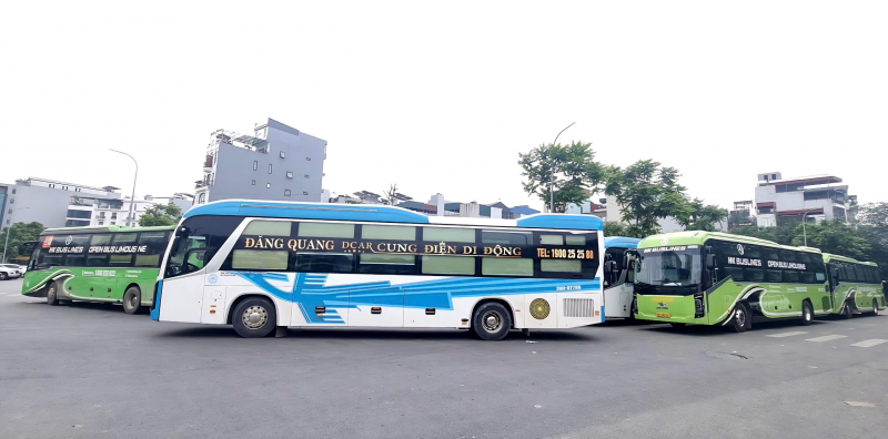 Xe hợp đồng tung hoành, xe khách tuyến đìu hiu  -0