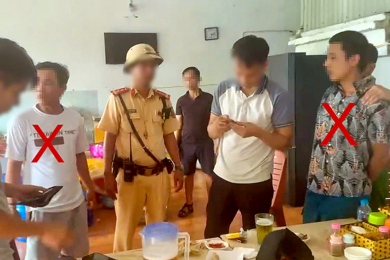 2497772256808037070.jpg -0