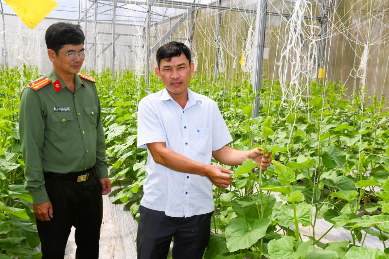 Người có uy tín đồng bào dân tộc Khmer bảo vệ nền tảng tư tưởng của Đảng -0