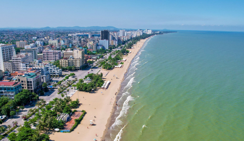 Giữ bình yên mùa du lịch biển -0