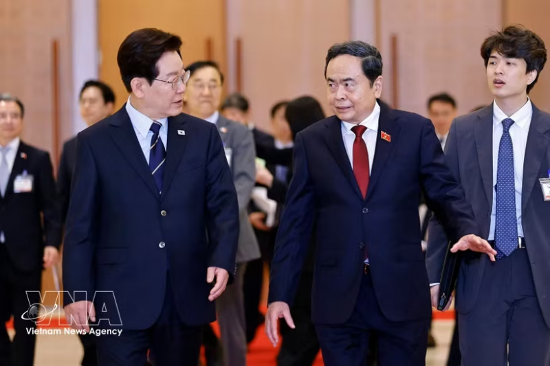 Vietnamese legislature backs implementation of agreements inked with RoK: NA Chairman -0