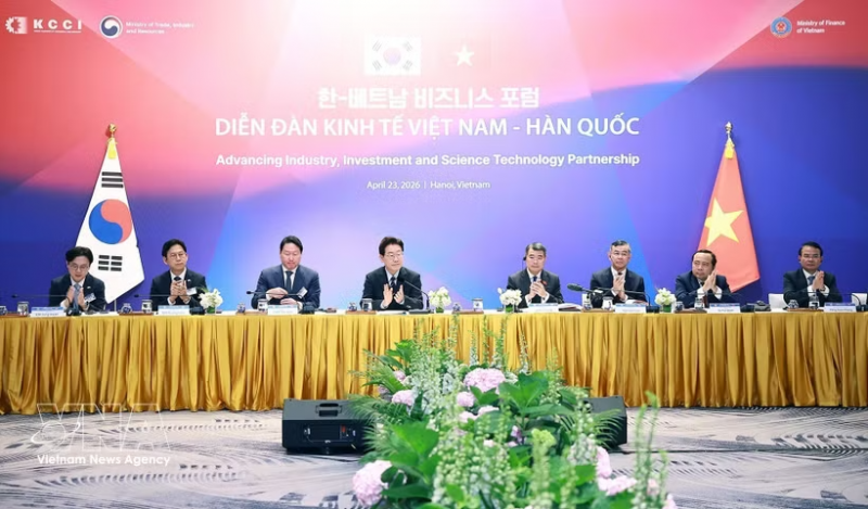 Vietnamese, Korean leaders attend economic, trade and investment cooperation roundtable -0
