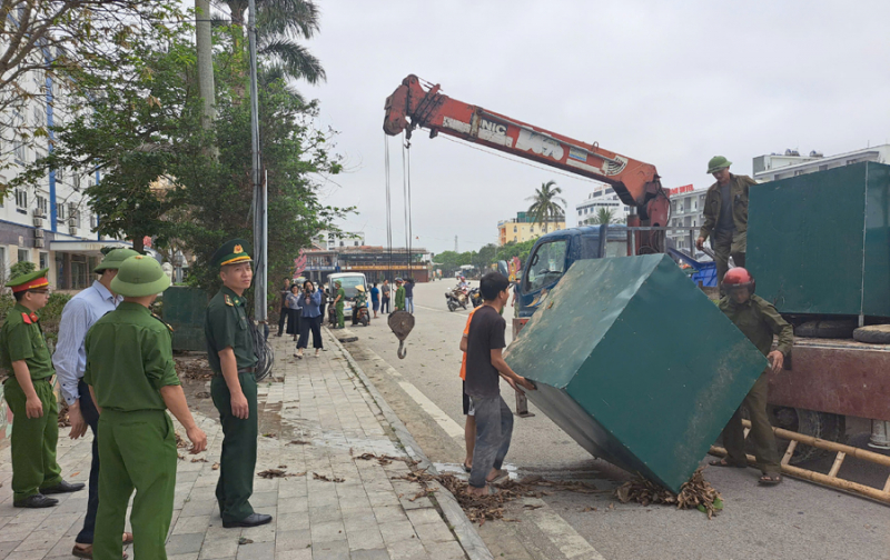 Giữ bình yên mùa du lịch biển -0