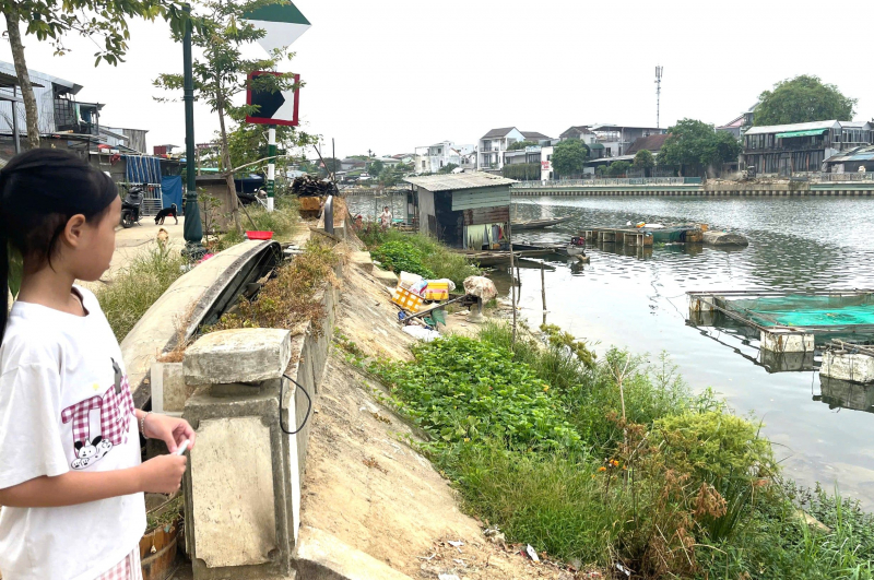 Chấn chỉnh tình trạng chiếm dụng mặt sông Như Ý nuôi cá lồng gây ô nhiễm môi trường  -0