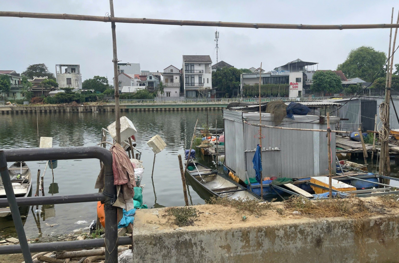 Chấn chỉnh tình trạng chiếm dụng mặt sông Như Ý nuôi cá lồng gây ô nhiễm môi trường  -0