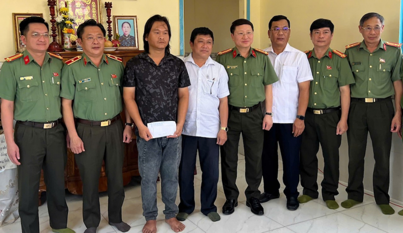 943376510298632259.jpg -0