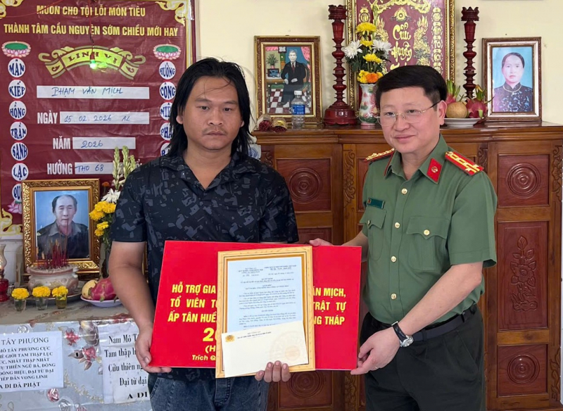 943376510298632259 (1).jpg -0