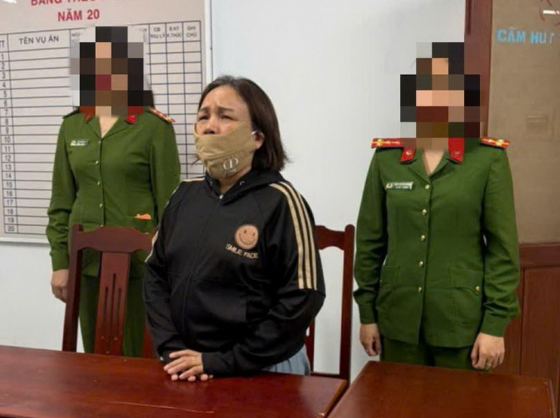 Bày bán cà phê giả, chủ cơ sở kinh doanh bị khởi tố -0