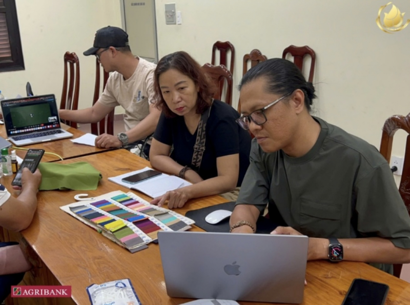 Sẵn sàng bối cảnh, phục trang cho phim truyền hình “Kế hoạch CM12” -0