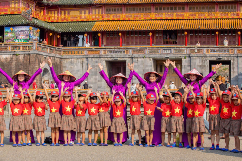 Lan tỏa tình yêu quê hương khi đưa di sản vào trường học -0