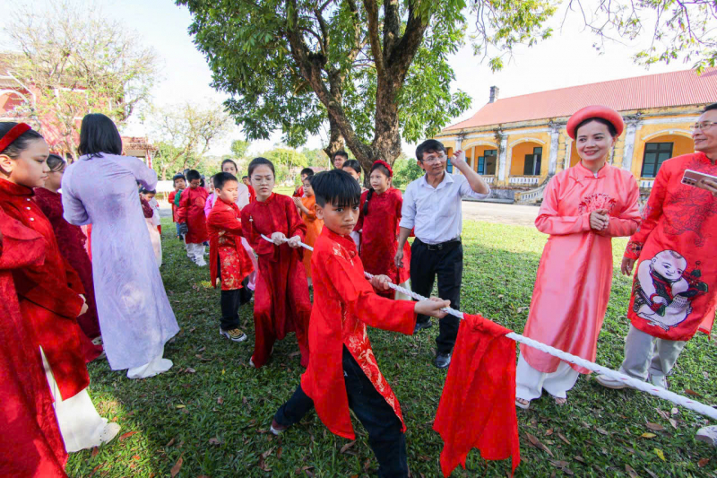 Lan tỏa tình yêu quê hương khi đưa di sản vào trường học -0