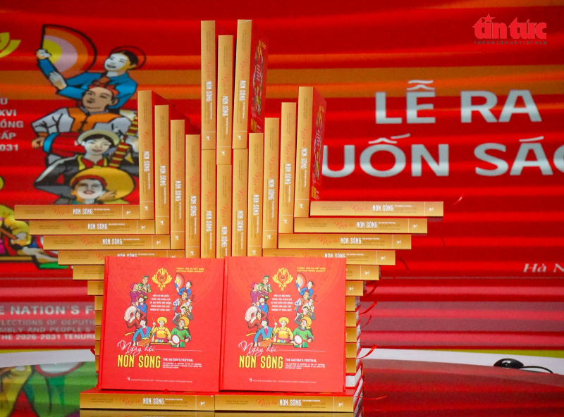 Ra mắt sách ảnh về những dấu ấn nổi bật của bầu cử đại biểu Quốc hội khóa XVI -0