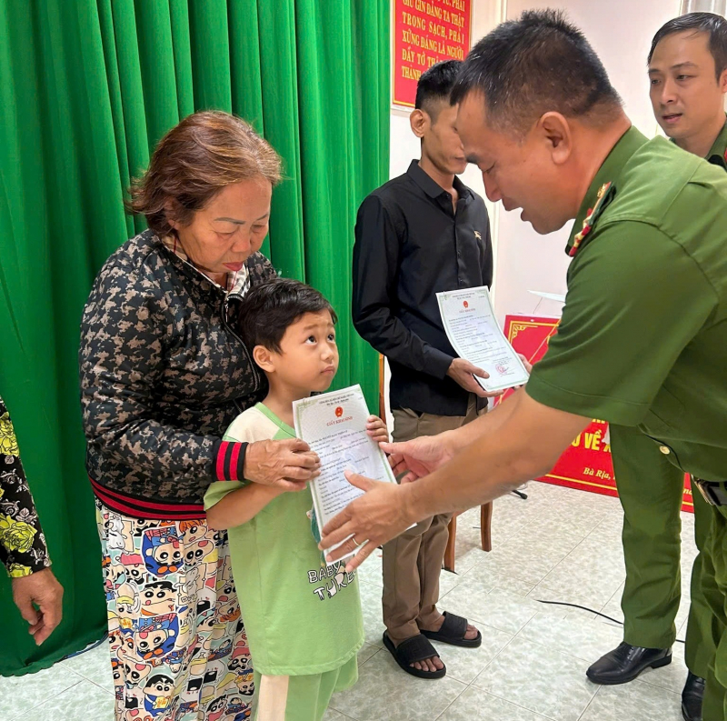 Dấu ấn tận tụy và tinh thần “gần dân nhất” của Công an phường Bà Rịa -1