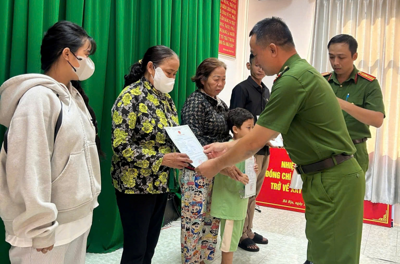 Dấu ấn tận tụy và tinh thần “gần dân nhất” của Công an phường Bà Rịa -2