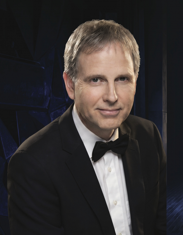 Nghệ sĩ piano hàng đầu thế giới Kevin Kenner biểu diễn tại Nhà hát Hồ Gươm -0