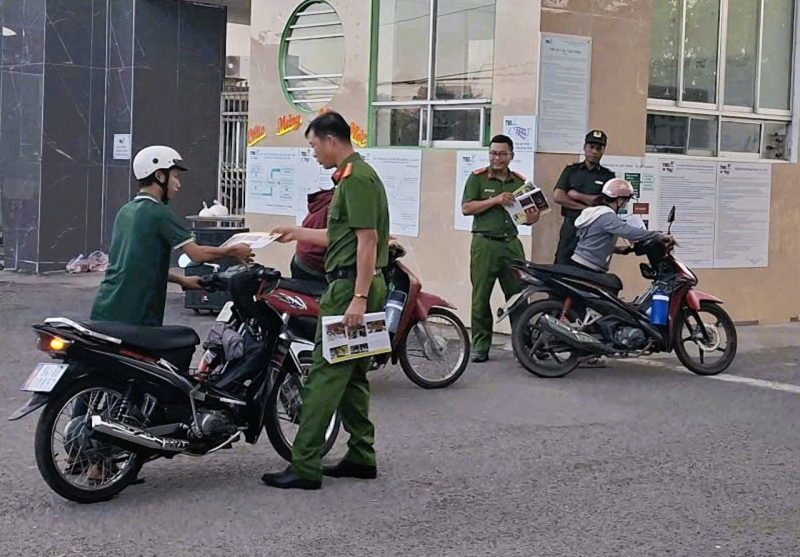 Công an Vĩnh Long quyết liệt các giải pháp xây dựng “Xã không ma tuý” -0