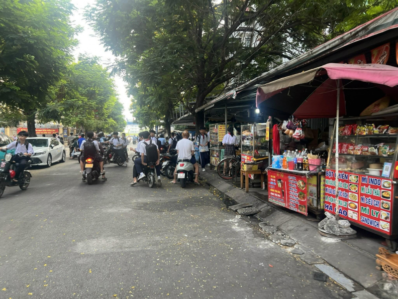 TP Hồ Chí Minh siết chặt quản lý thức ăn đường phố -0