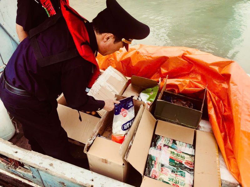 Siết chặt biên giới, chặn ‘ma trận’ thực phẩm đông lạnh không rõ nguồn gốc -0