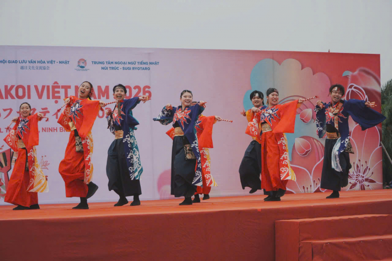 818 vũ công Việt Nam, Nhật Bản trình diễn tại Liên hoan Yosakoi Việt Nam -6