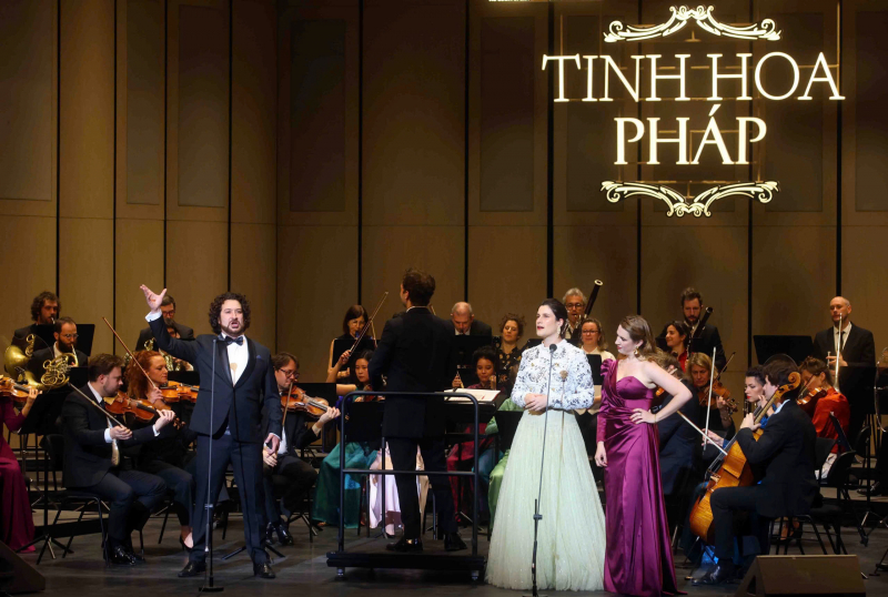 Cảm nhận trọn vẹn “Tinh hoa Pháp” trên sân khấu Nhà hát Hồ Gươm -0