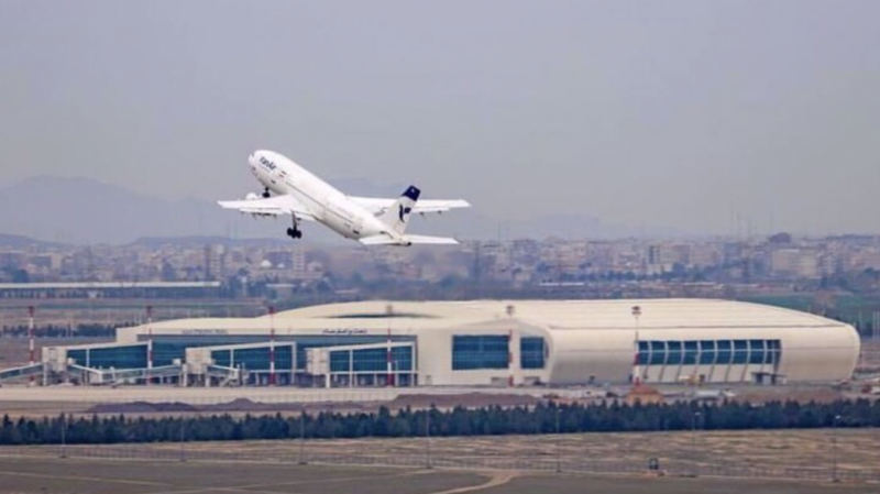 Iran khôi phục bay thương mại quốc tế tại cảng hàng không lớn nhất  -0