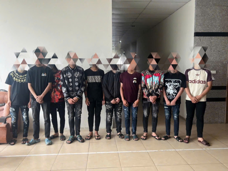 Khởi tố nhóm đối tượng sử dụng vũ khí quân dụng hỗn chiến trong đêm  -0