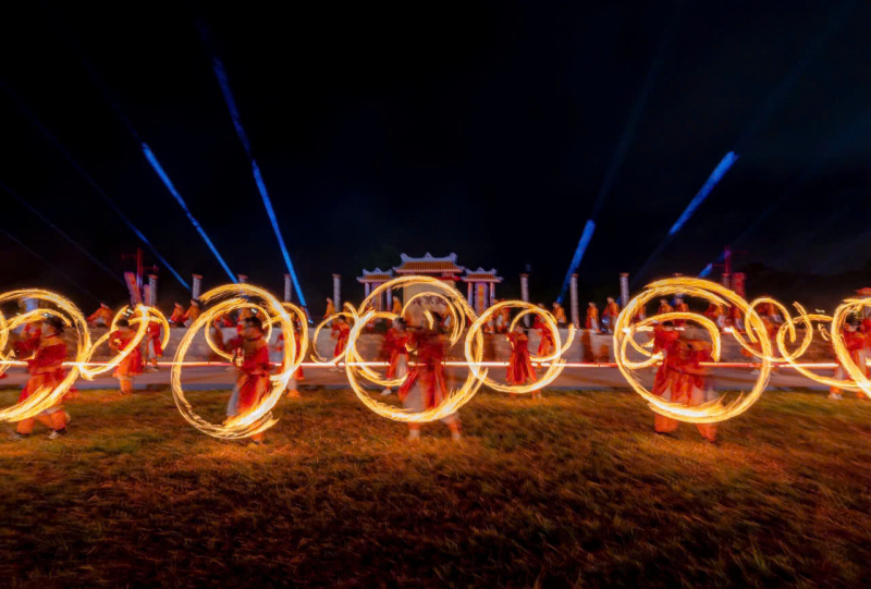 “Đánh thức” di sản Huế về đêm -0