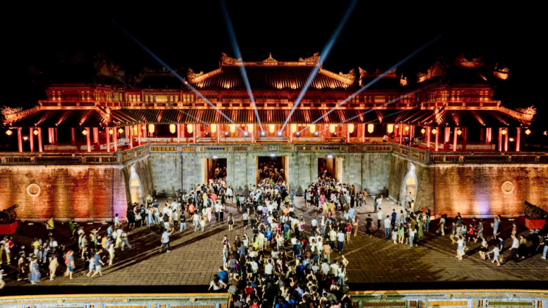 “Đánh thức” di sản Huế về đêm -2