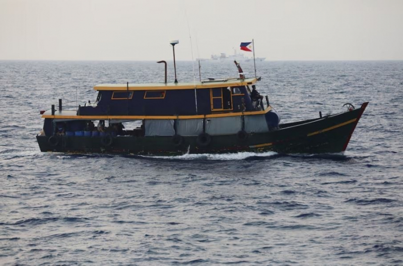 Thu thập dữ liệu quân sự dưới vỏ bọc dân sự -0