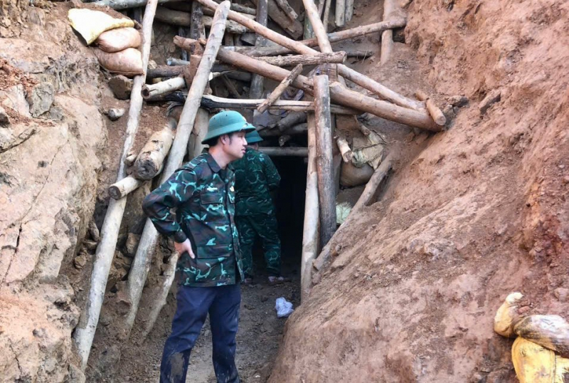 Quyết liệt truy quét “vàng tặc” ở miền núi A Lưới -0